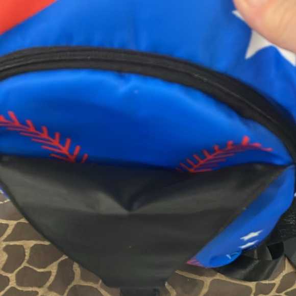 Stylish Blue and Red baseball Backpack & cowboy hat - Picture 6 of 8